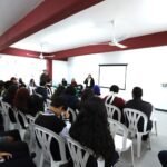 INVESTIGADORA DE LA UTTN IMPARTE CONFERENCIA A ESTUDIANTES DEL CBTA 275