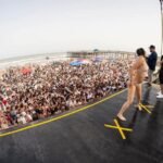 Miles de springbreakers abarrotan la Isla del Padre