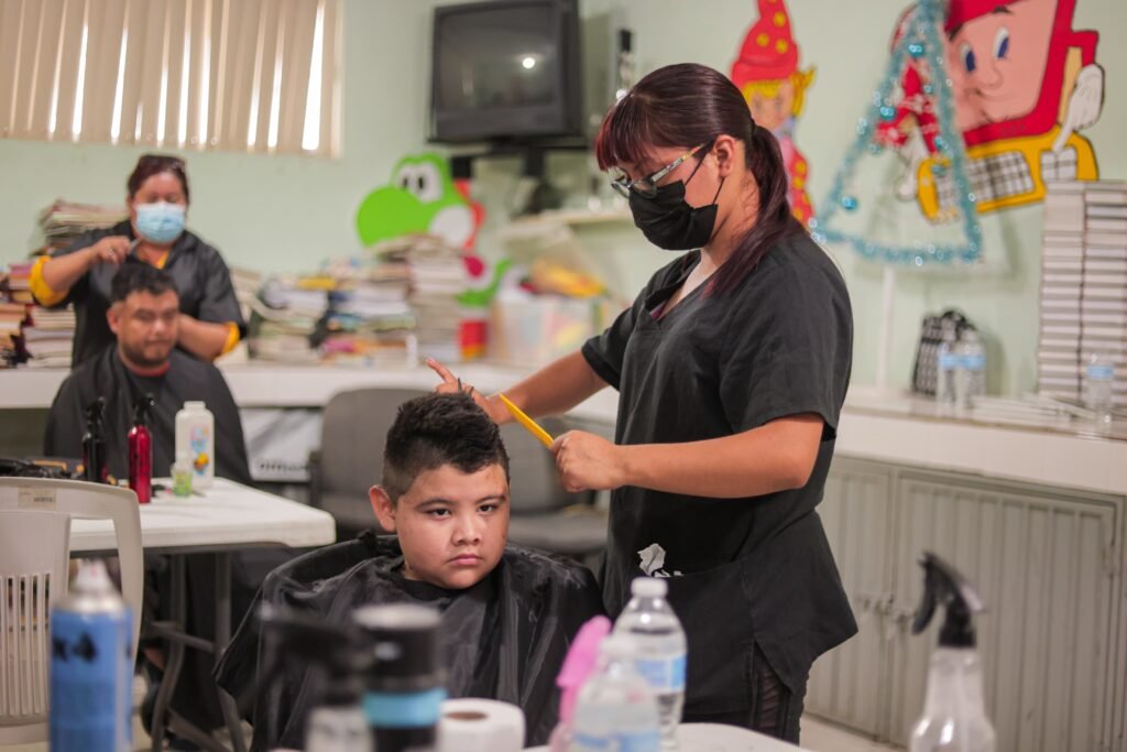 Acerca DIF REYNOSA servicios gratuitos a familias de la colonia Tamaulipas I