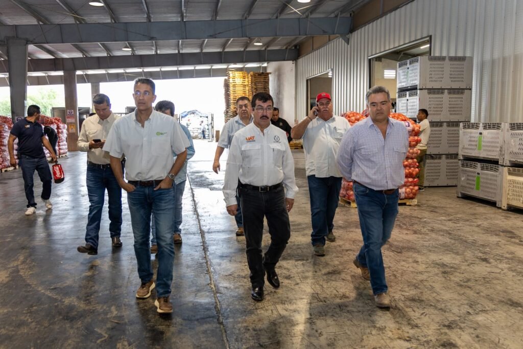 Fortalece Rector vinculación de la UAT con el sector agroindustrial