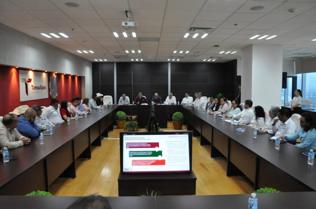 Presentaron gerentes de COMAPAS avances de sus Planes Maestros Municipales de infraestructura hidráulica