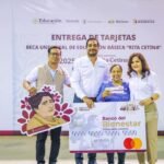 Entregaron más de 2 mil tarjetas de Becas para el Bienestar