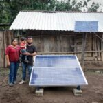 DIF Tamaulipas e IUSA instalan sistemas fotovoltaicos en comunidades rurales