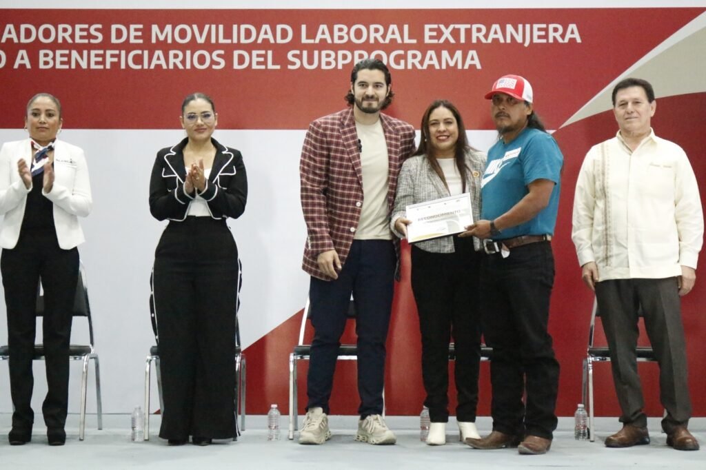 Fomenta Secretaría del Trabajo y Previsión Social movilidad laboral al extranjero para profesionistas y trabajadores operativos