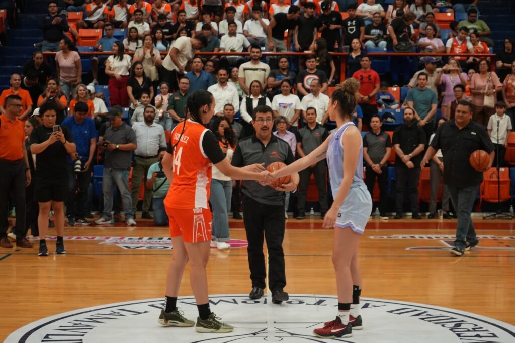 Rector de la UAT inauguró la Temporada 2025 de la LNBP Femenil