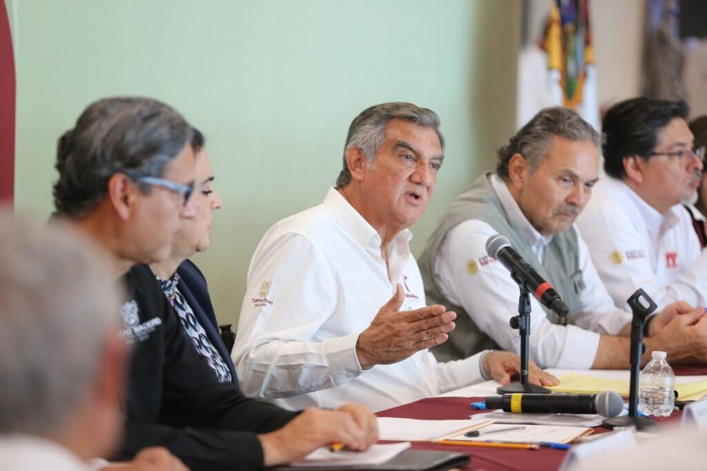 Gobernador Américo Villarreal y Director General de INFONAVIT, Octavio Romero se reúnen con desarrolladores de viviendas; agilizarán programa de casas para Tamaulipas