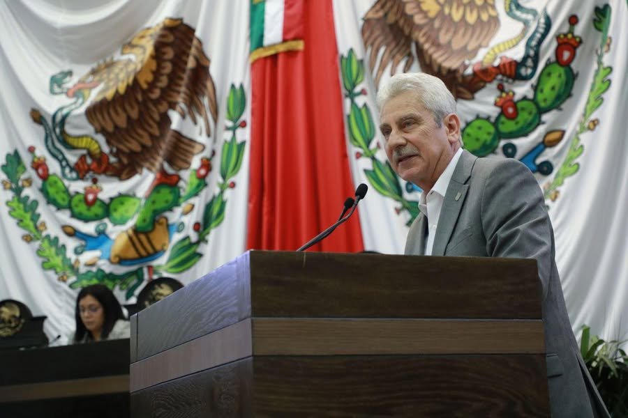 Presentó Armando Zertuche propuesta para incluir Lengua de Señas Mexicano en educación básica