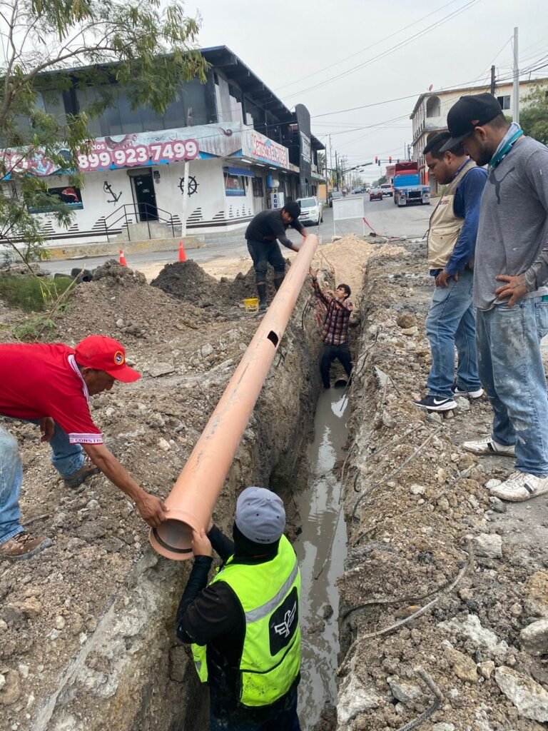 Rehabilita COMAPA drenaje sanitario en la colonia Rodríguez