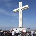 Entregó Gobernador a Tula la cruz más grande de México