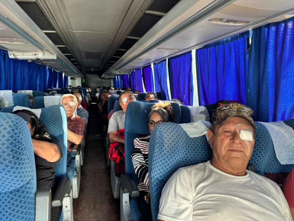 Benefician Alcalde, Carlos Peña Ortiz y DIF-Reynosa a ciudadanos con 50 cirugías oftalmológicas