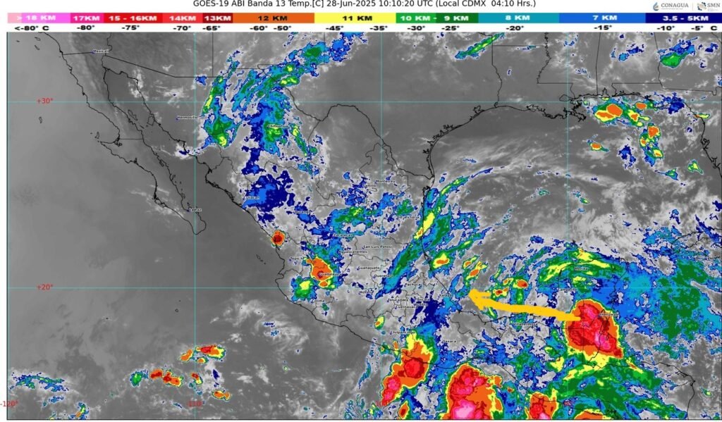 Sistema tropical se perfila hacia el Golfo de México