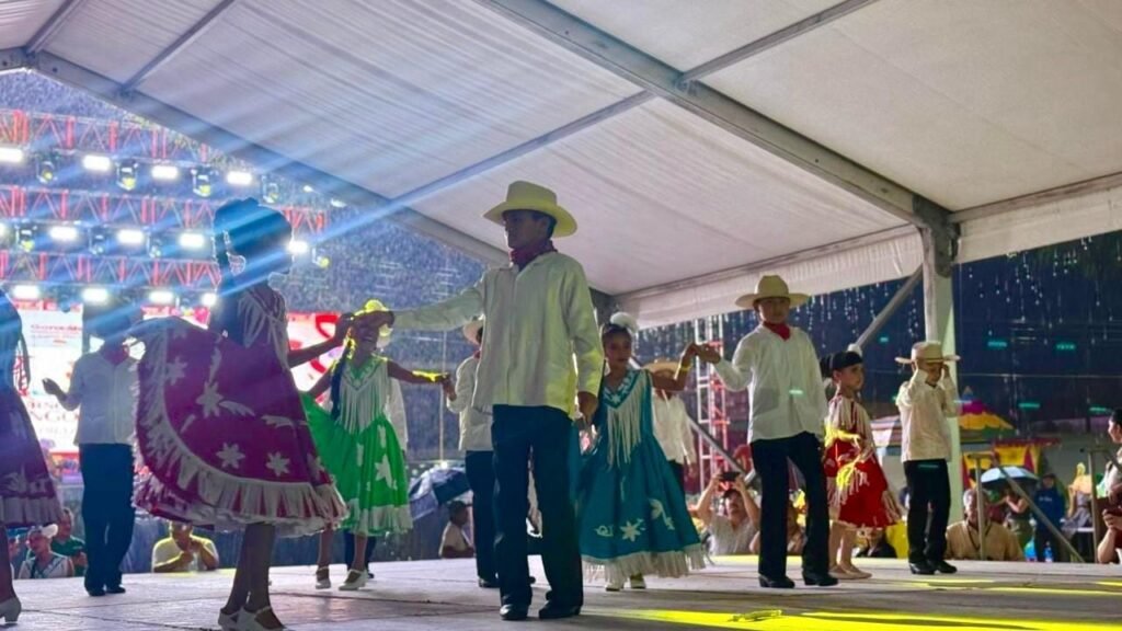 Vibró el municipio de González al son del huapango: Turismo