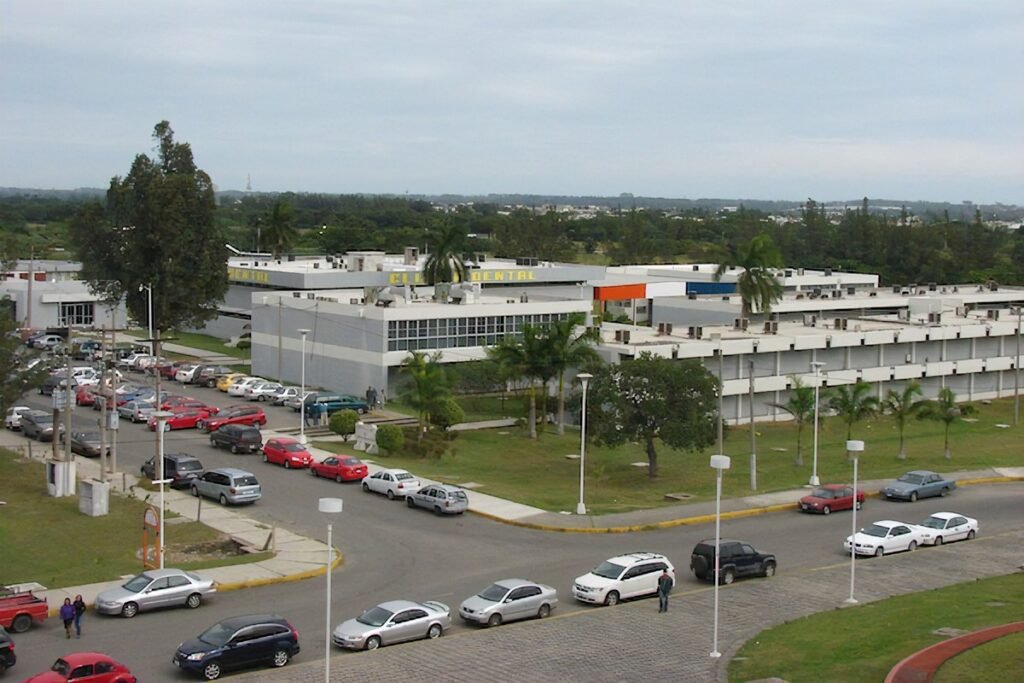 Suspende UAT labores académicas en Zona Sur, Centro y Mante ante llegada de “Barry”