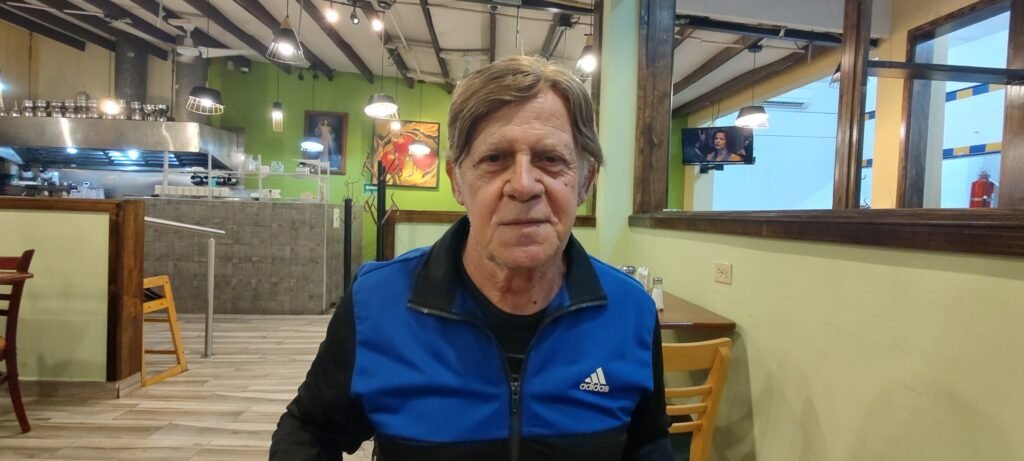 Siempre he participado en política: Gustavo Cheker