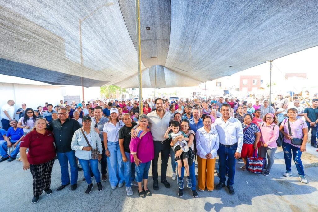 Ofreció Carlos Peña Ortiz Brigada DIF En Tu Colonia, una jornada de servicios, alegría y gratitud
