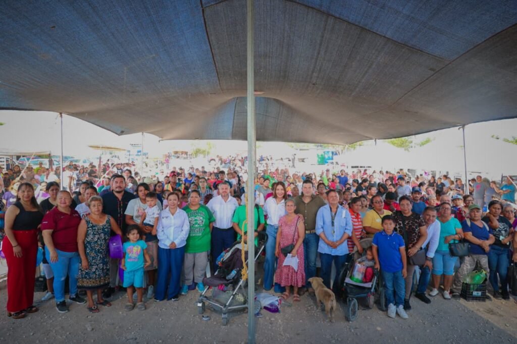 Beneficia DIF Reynosa a más de 500 familias de Lomas de la Torre con brigada “DIF en Tu Colonia”