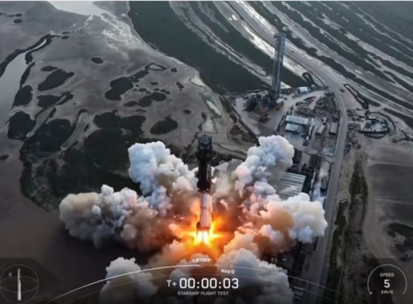 Despegó nave Starship en tercer intento de su décimo lanzamiento