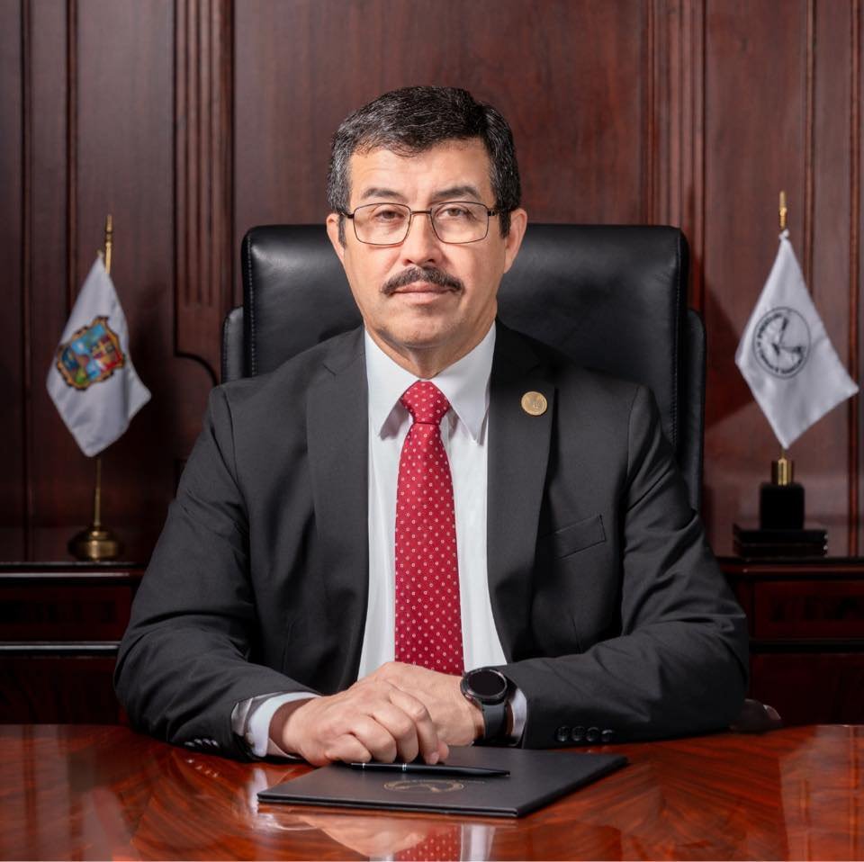 Dámaso Anaya está entre los rectores mejor evaluados de México