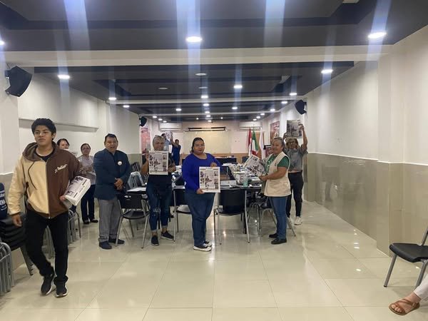 Reparten ejemplares de El Avante