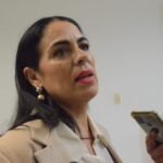 Se vuelven a quedar agricultores al final de la fila
