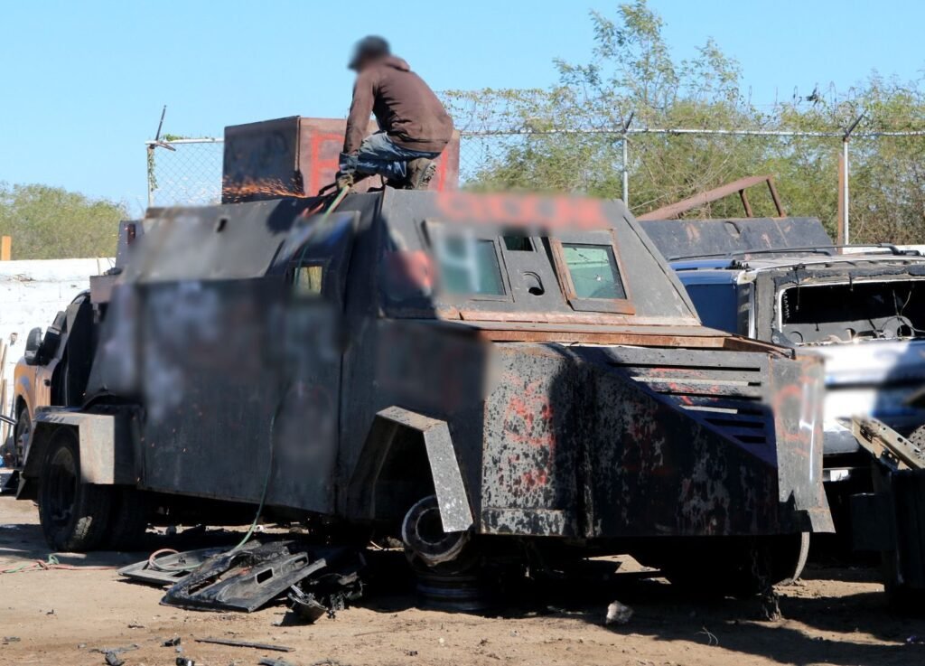 Destruyó FGR 22 vehículos “monstruo” usados por grupos criminales en Tamaulipas