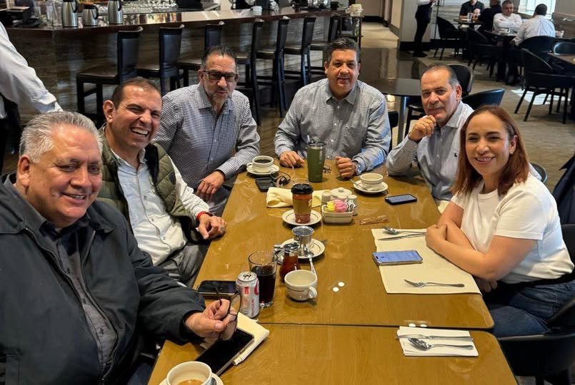 Hacen planes desde el exilio