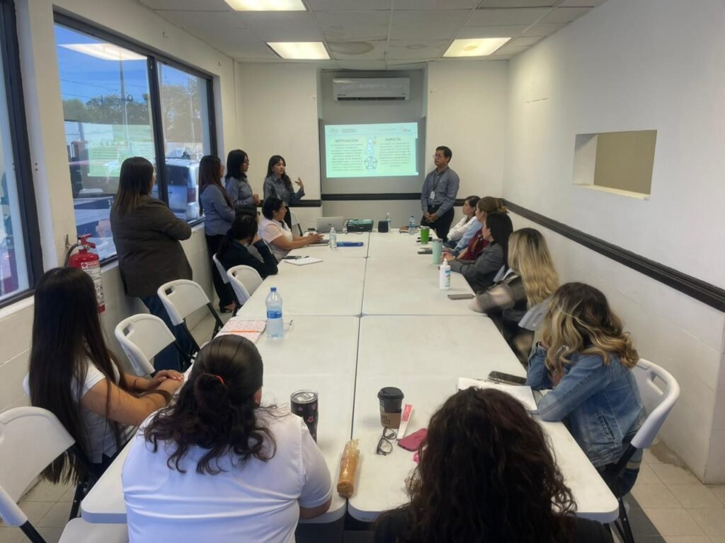 Fortalece COMAPA capacitación integral del personal con talleres de desarrollo humano