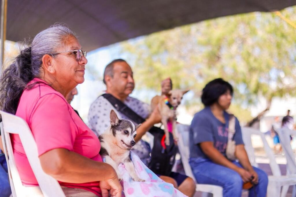 Mascotas sanas en Reynosa con programa veterinario del Alcalde Carlos Peña Ortiz