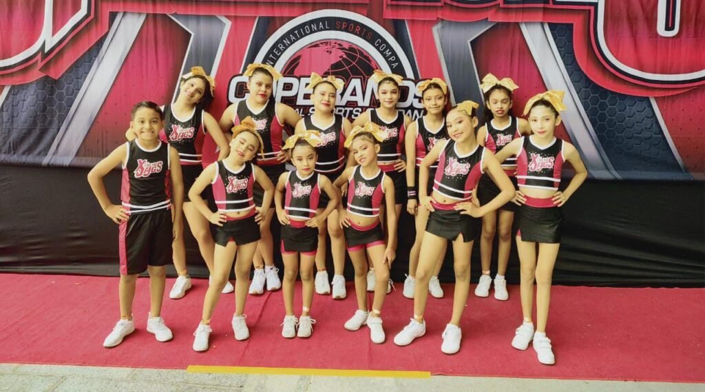 Gran actuación del equipo de Gimnasia del IMD con el apoyo de Carlos Peña Ortiz