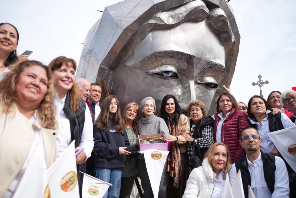 Entregó María de Villarreal las pupilas de la Virgen de la Misericordia