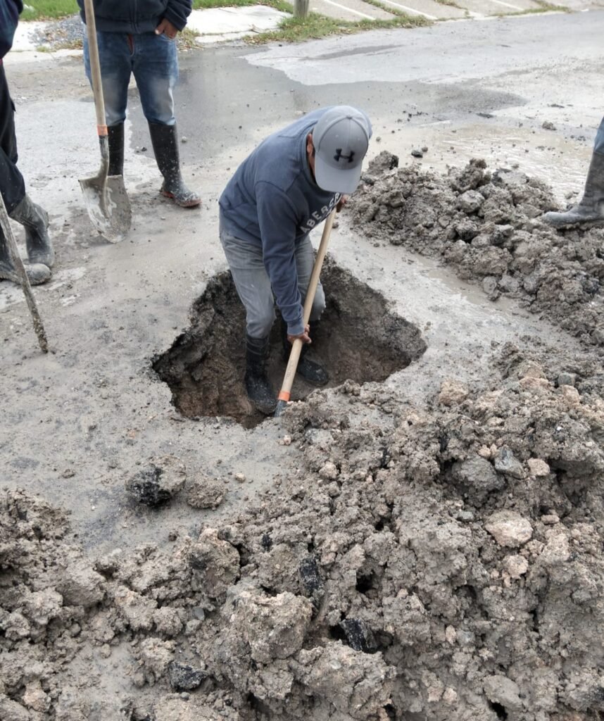 Reparó COMAPA fugas de agua potable en distintos sectores de la ciudad