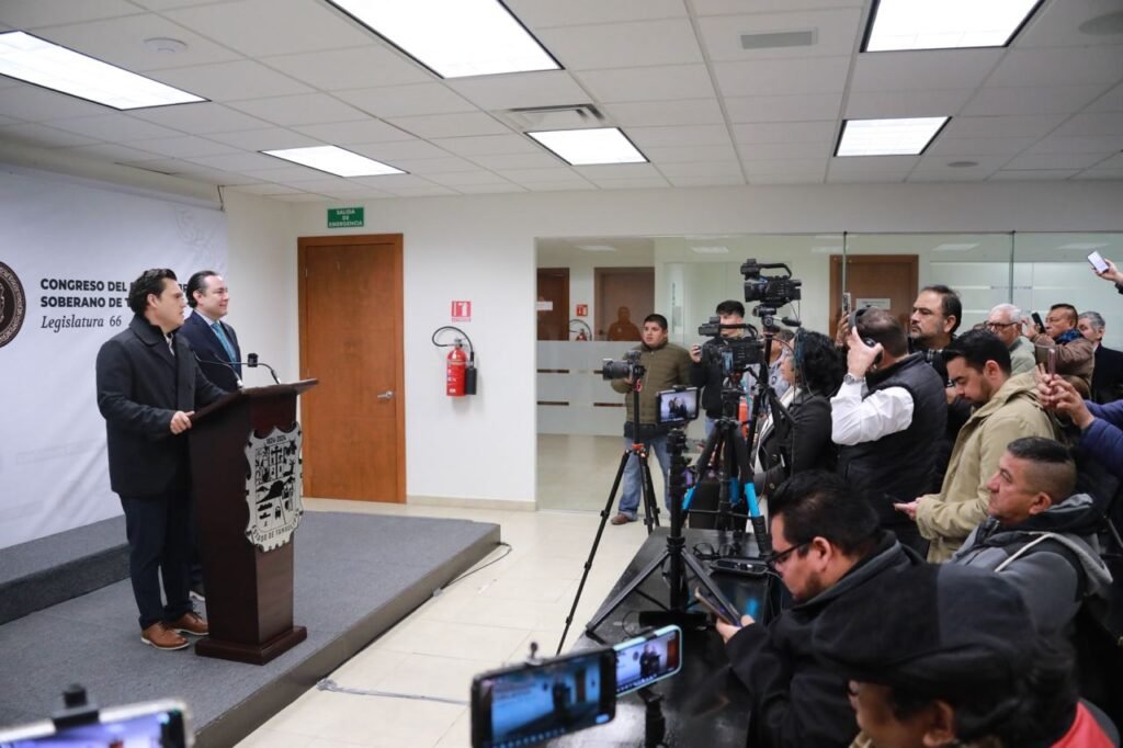 Definición de la persona titular de la Fiscalía Anticorrupción sujeta a exámenes de control y confianza