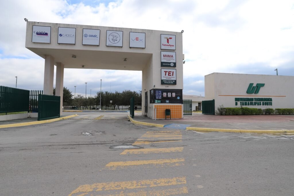 Regresarán a clases alumnos de la UTTN este lunes 12 de enero