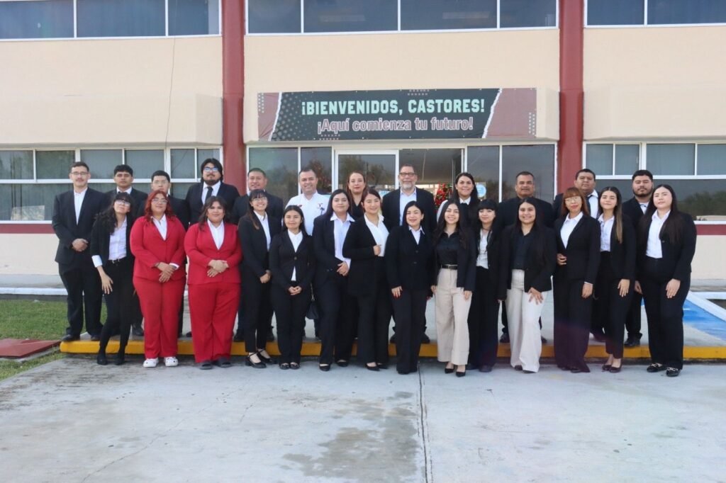 Impulsa UPRR preparación laboral de sus estudiantes mediante estadías profesionales