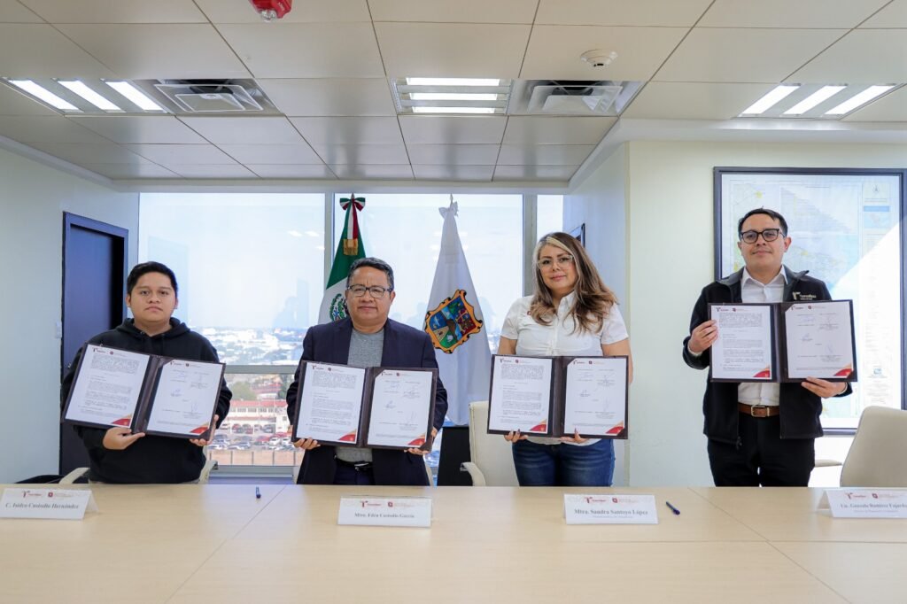 Impulsa SEDENER justicia energética con estufas eficientes de leña