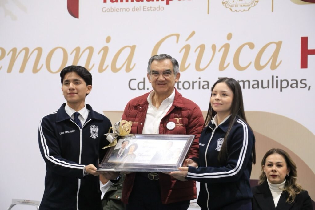 Reconoce Américo importancia de las y los maestros en la formación de una sociedad más humana