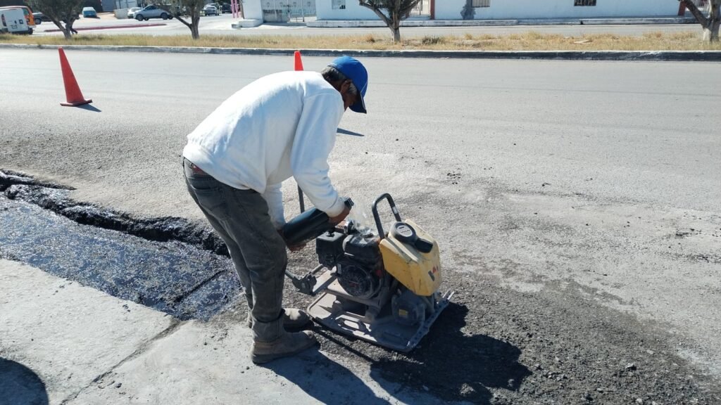Imparable programa de rehabilitación asfáltica en Reynosa