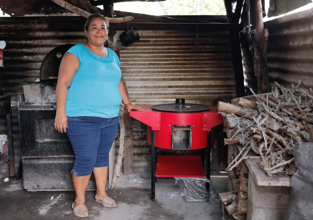 Refuerza DIF Tamaulipas el Programa de Estufas Ecológicas en comunidades rurales