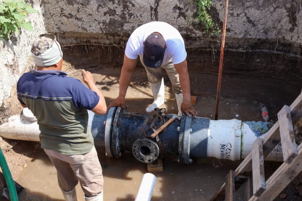 Mejora COMAPA infraestructura de agua potable en la colonia Vista Alta