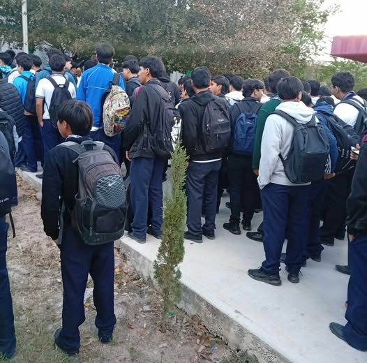 Rechazan jóvenes la disciplina escolar