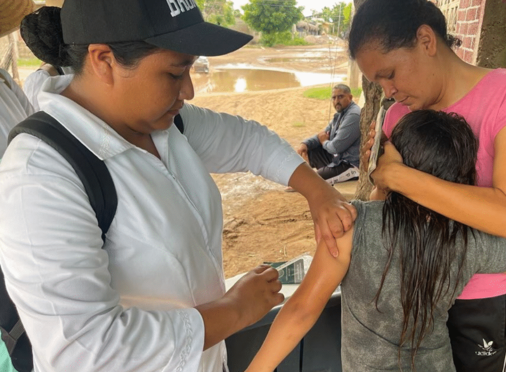 Aplican en Reynosa más de 5 mil dosis de vacuna antisarampión