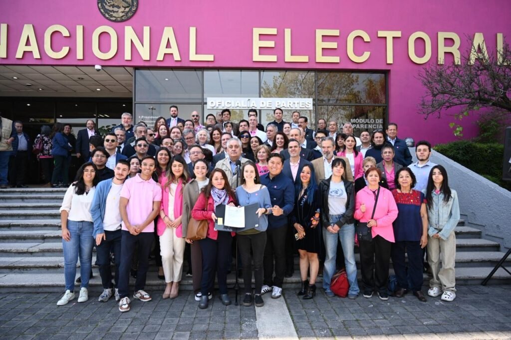 Concluye Somos México su proceso formal para el registro como partido político ante el INE