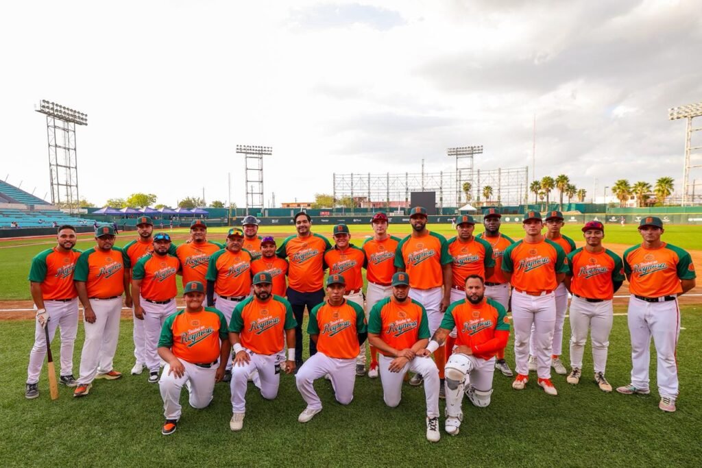 Celebran aficionados Beisbol Profesional con Carlos Peña Ortiz el 277 Aniversario de la Fundación de Reynosa