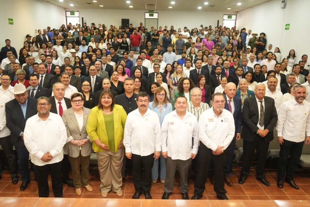 Rindió protesta director electo de la Facultad de Veterinaria de la UAT