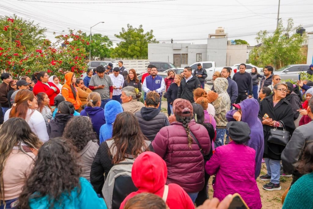 Trabaja Gobierno de Carlos Peña Ortiz con “Acción y Conciencia” en fraccionamiento Halcón