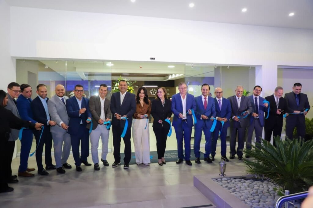 Adriana Marcela encabezó inauguración de nuevo hospital en Ciudad Victoria