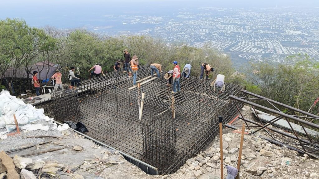 Avanza construcción de asta bandera monumental en Ciudad Victoria