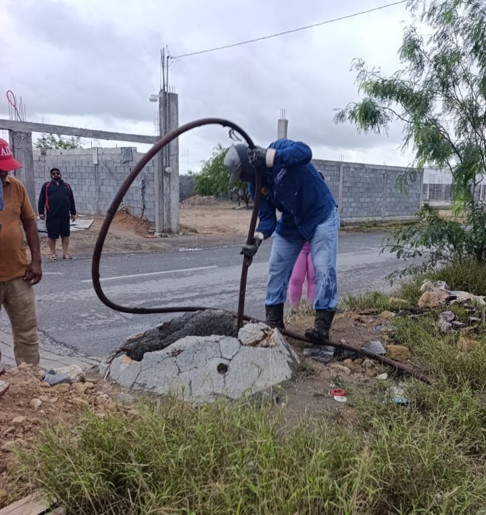 Atendió COMAPA sondeo de drenaje sanitario en la colonia Santa Fe