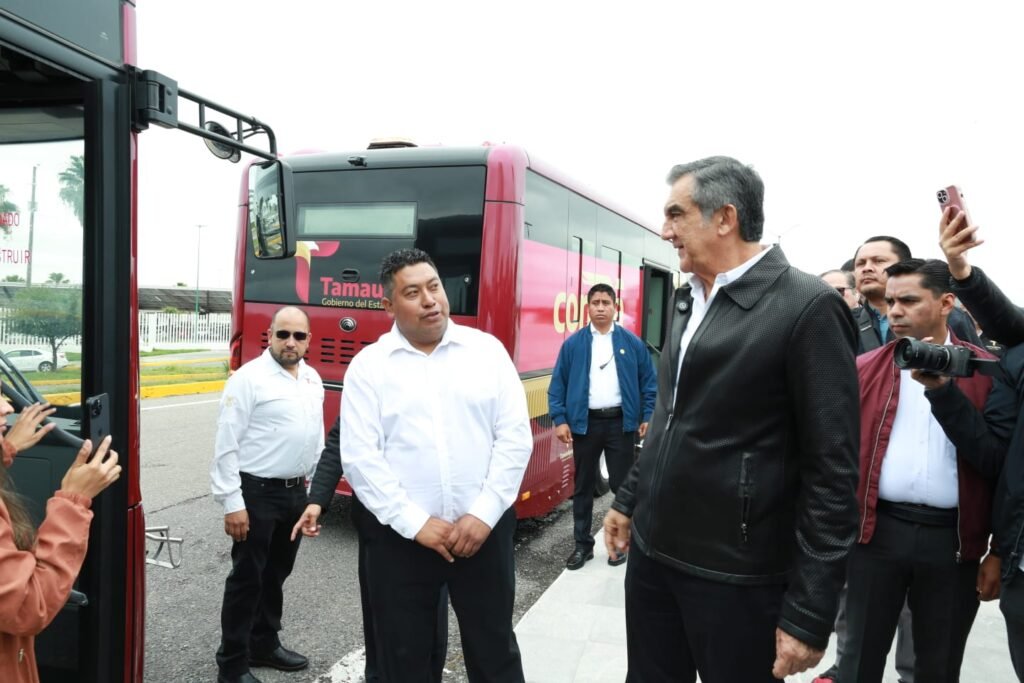 Supervisó gobernador unidades del nuevo sistema de transporte público de Tamaulipas