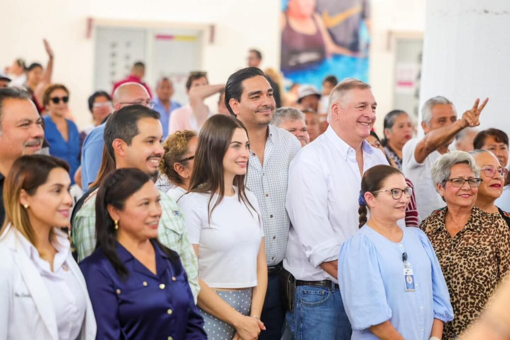 Apoyan Alcalde Carlos Peña Ortiz y DIF con 900 valoraciones y meta de 150 cirugías de cataratas y carnosidad